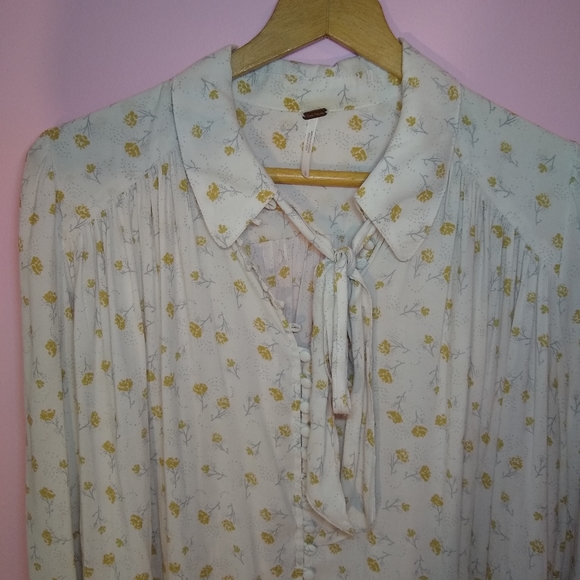 ♥️free people button down long sleeve with bow tie - Picture 5 of 6